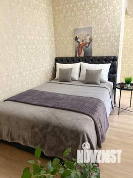 1-к квартира, посуточно, 38м2, 5/10 этаж