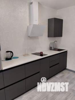 1-к квартира, посуточно, 38м2, 2/7 этаж