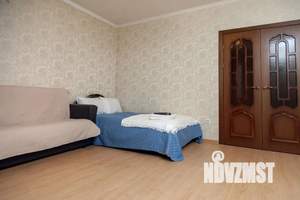 Студия квартира, посуточно, 33м2, 4/7 этаж