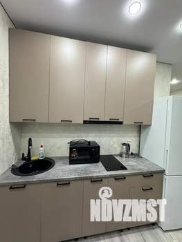 Студия квартира, посуточно, 32м2, 7/9 этаж