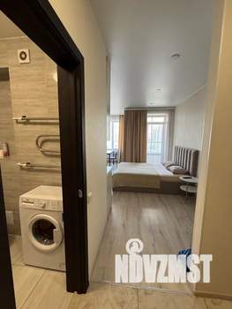 Студия квартира, посуточно, 30м2, 6/9 этаж