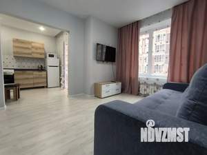 1-к квартира, посуточно, 39м2, 4/9 этаж