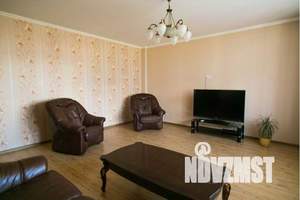 3-к квартира, посуточно, 98м2, 2/9 этаж