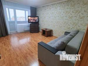 2-к квартира, посуточно, 46м2, 9/10 этаж