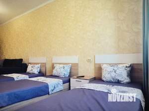 1-к квартира, посуточно, 44м2, 8/10 этаж