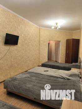 1-к квартира, посуточно, 44м2, 2/9 этаж