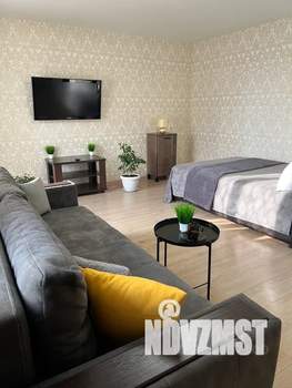 1-к квартира, посуточно, 38м2, 5/10 этаж