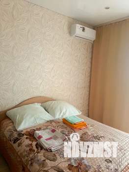 Студия квартира, посуточно, 33м2, 9/17 этаж