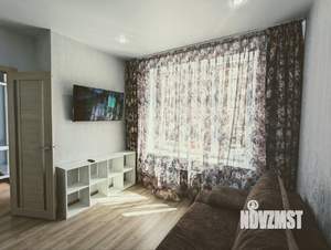 Студия квартира, посуточно, 35м2, 2/10 этаж