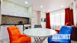 1-к квартира, посуточно, 37м2, 8/9 этаж