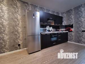 1-к квартира, посуточно, 35м2, 2/17 этаж