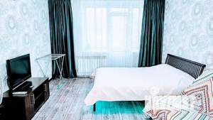 2-к квартира, посуточно, 50м2, 2/9 этаж