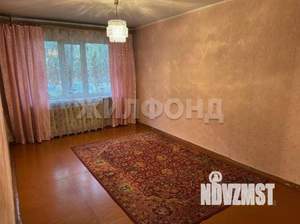 3-к квартира, вторичка, 61м2, 1/5 этаж
