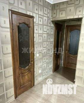 2-к квартира, вторичка, 64м2, 1/9 этаж
