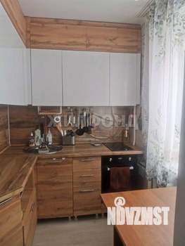 2-к квартира, вторичка, 40м2, 1/9 этаж
