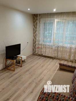 2-к квартира, вторичка, 42м2, 1/5 этаж