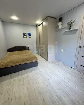 2-к квартира, вторичка, 36м2, 1/5 этаж
