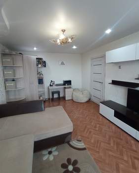 2-к квартира, вторичка, 49м2, 9/9 этаж