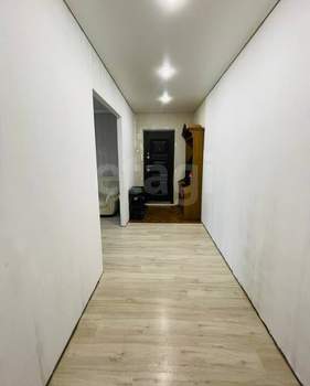3-к квартира, вторичка, 65м2, 1/9 этаж