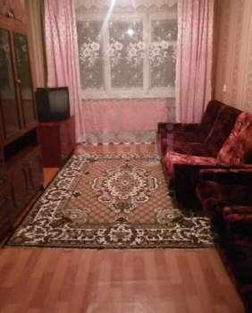 2-к квартира, вторичка, 43м2, 1/5 этаж