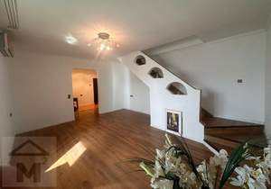 4-к квартира, вторичка, 119м2, 4/9 этаж