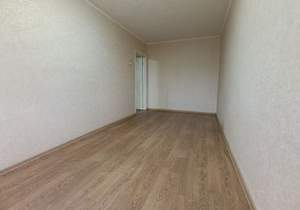2-к квартира, вторичка, 43м2, 3/5 этаж
