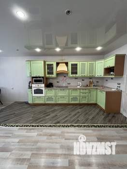 3-к квартира, вторичка, 107м2, 1/9 этаж
