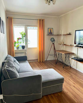 2-к квартира, вторичка, 43м2, 1/7 этаж
