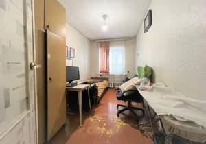 3-к квартира, вторичка, 54м2, 1/5 этаж