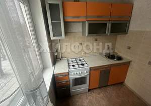 2-к квартира, вторичка, 44м2, 3/5 этаж