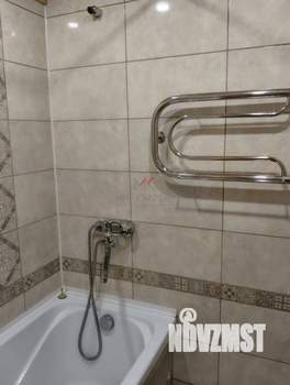 2-к квартира, вторичка, 42м2, 1/5 этаж