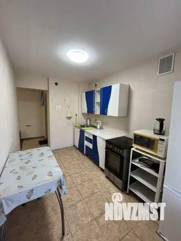 3-к квартира, вторичка, 61м2, 1/5 этаж