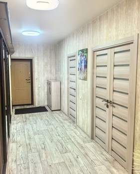 3-к квартира, вторичка, 90м2, 5/5 этаж