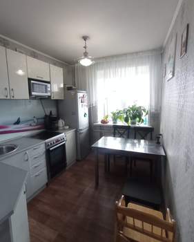 2-к квартира, вторичка, 49м2, 9/9 этаж