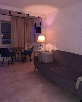 2-к квартира, вторичка, 46м2, 8/9 этаж