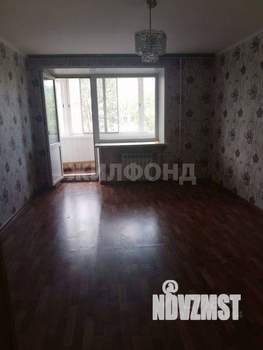 3-к квартира, вторичка, 58м2, 3/5 этаж
