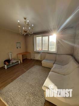2-к квартира, вторичка, 78м2, 1/9 этаж