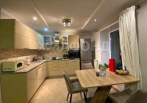 2-к квартира, вторичка, 72м2, 5/5 этаж