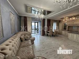 4-к квартира, вторичка, 100м2, 9/9 этаж
