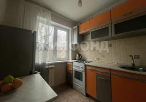 2-к квартира, вторичка, 44м2, 3/5 этаж