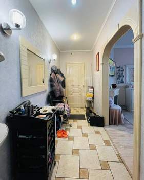 2-к квартира, вторичка, 57м2, 1/5 этаж