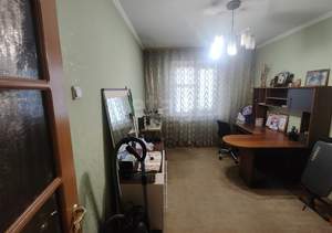 3-к квартира, вторичка, 66м2, 1/10 этаж