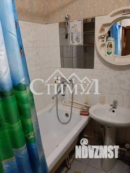4-к квартира, вторичка, 62м2, 1/5 этаж