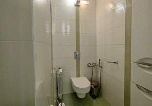 4-к квартира, вторичка, 140м2, 6/9 этаж