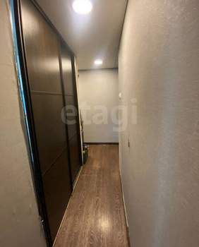 3-к квартира, вторичка, 48м2, 4/5 этаж