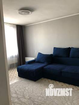 3-к квартира, вторичка, 57м2, 8/9 этаж