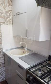 2-к квартира, вторичка, 44м2, 3/5 этаж