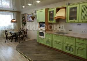 4-к квартира, вторичка, 107м2, 1/9 этаж