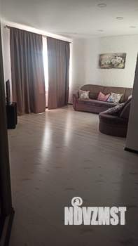 4-к квартира, вторичка, 93м2, 8/8 этаж