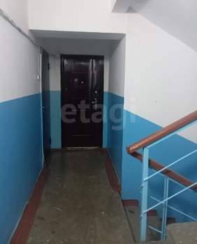 2-к квартира, вторичка, 46м2, 8/9 этаж